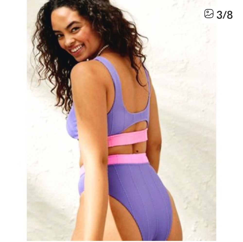 Aerie Purple and Pink Cutout Scoop Bra